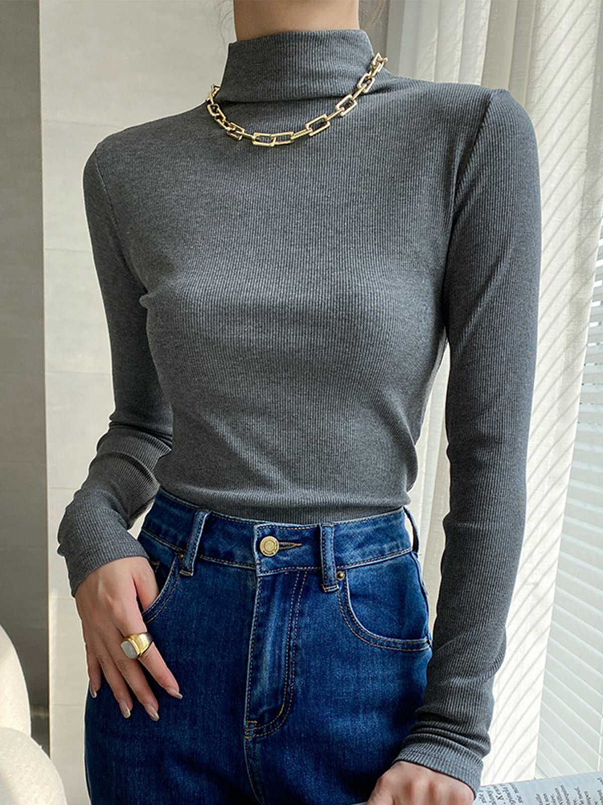Mock-Neck Solid Regular Fit Bottoming Top